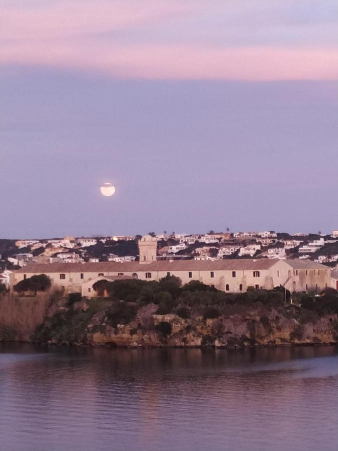 Starbal Apt Es Castell  Exteriér fotografie