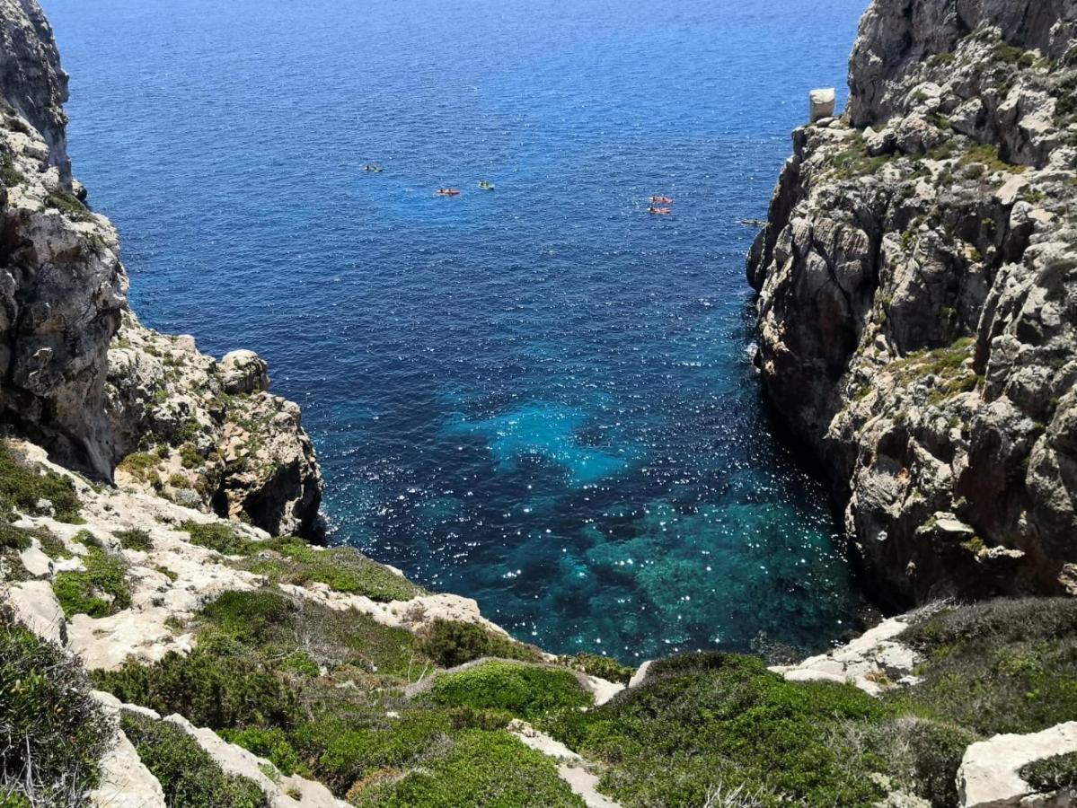 Starbal Apt Es Castell  Exteriér fotografie